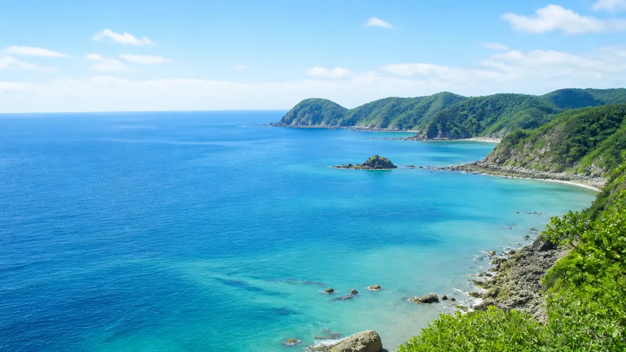 海面水温はなぜ上がる？主な原因と暮らしへの影響を解説